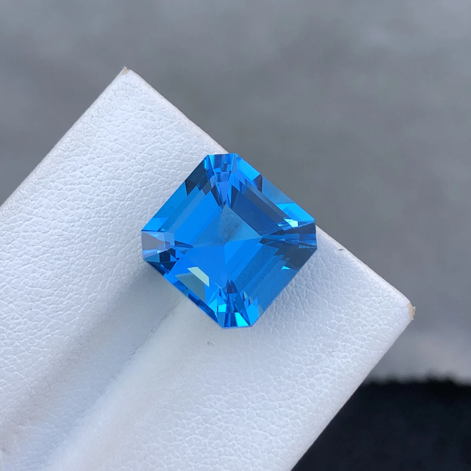 10.95ct Natural Blue Topaz loose gemstone octagon cut