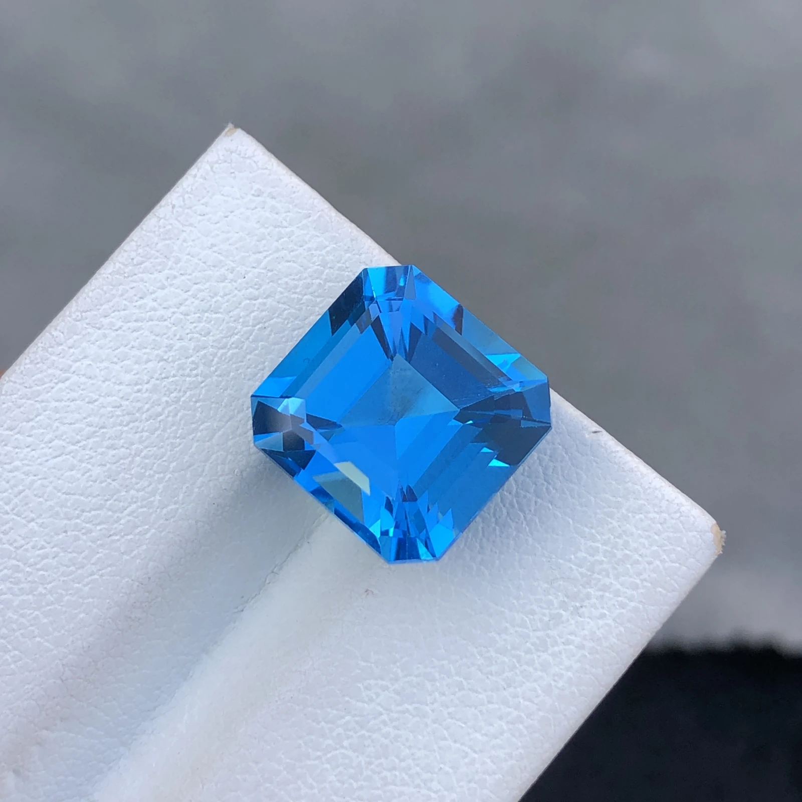 10.95ct Natural Blue Topaz loose gemstone octagon cut