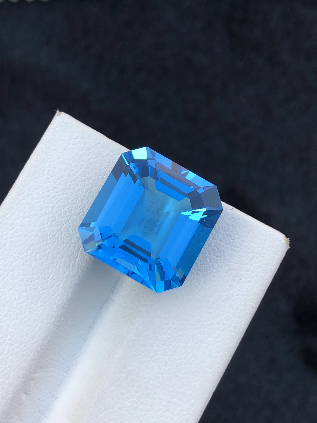 15.85ct Natural Swiss Topaz loose gemstone octagon cut
