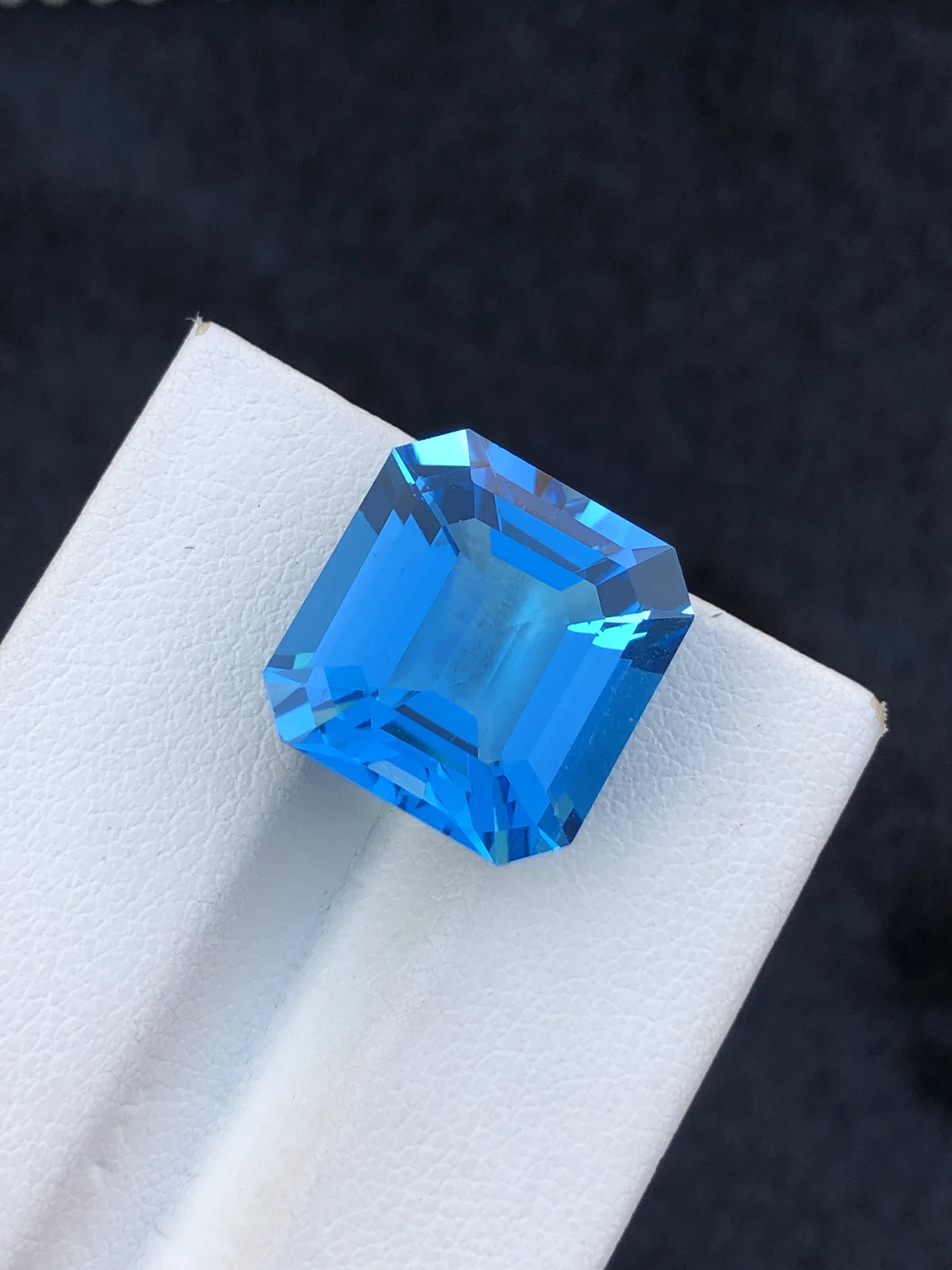15.85ct Natural Swiss Topaz loose gemstone octagon cut