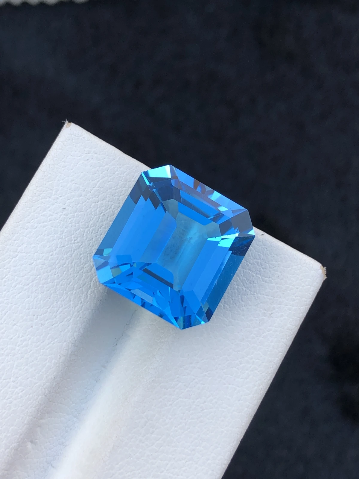 15.85ct Natural Swiss Topaz loose gemstone octagon cut
