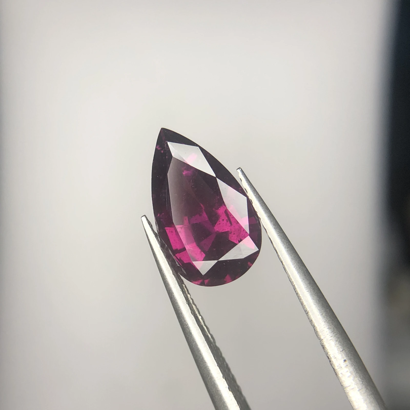 2.90ct Natural Rhodolite Garnet loose gemstone pear shape