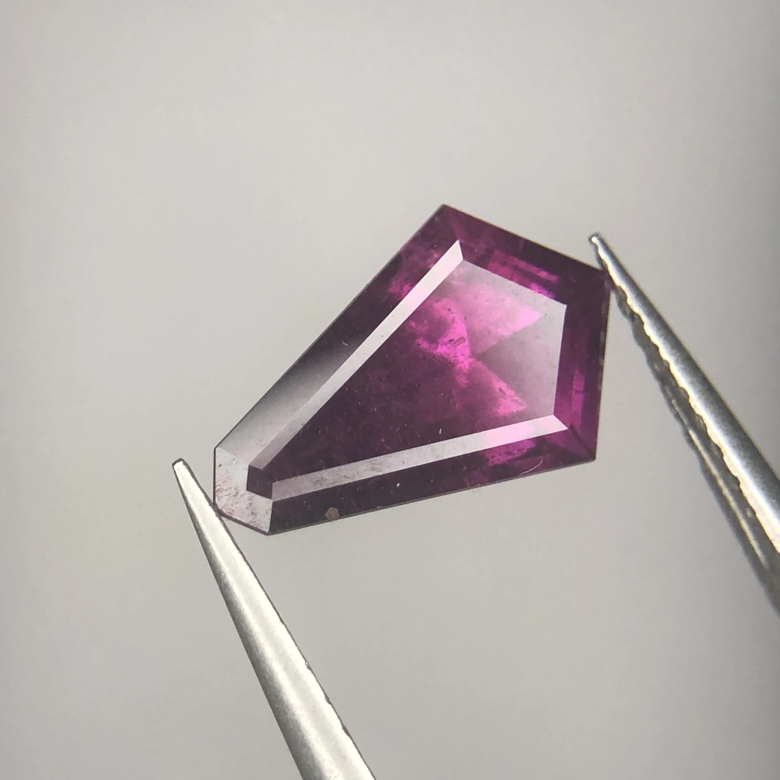 2.40ct Natural Rhodolite Garnet loose gemstone from Tanzania