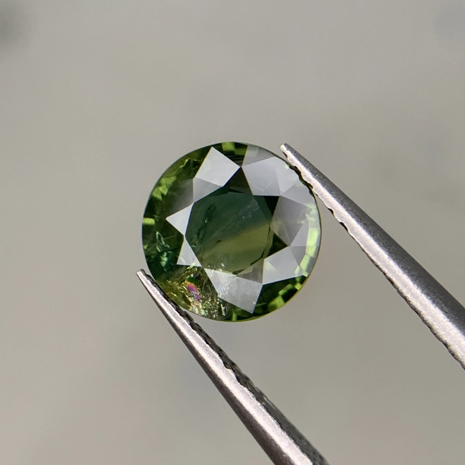 1.65ct Natural Parti Sapphire loose gemstone Round cut from Australia