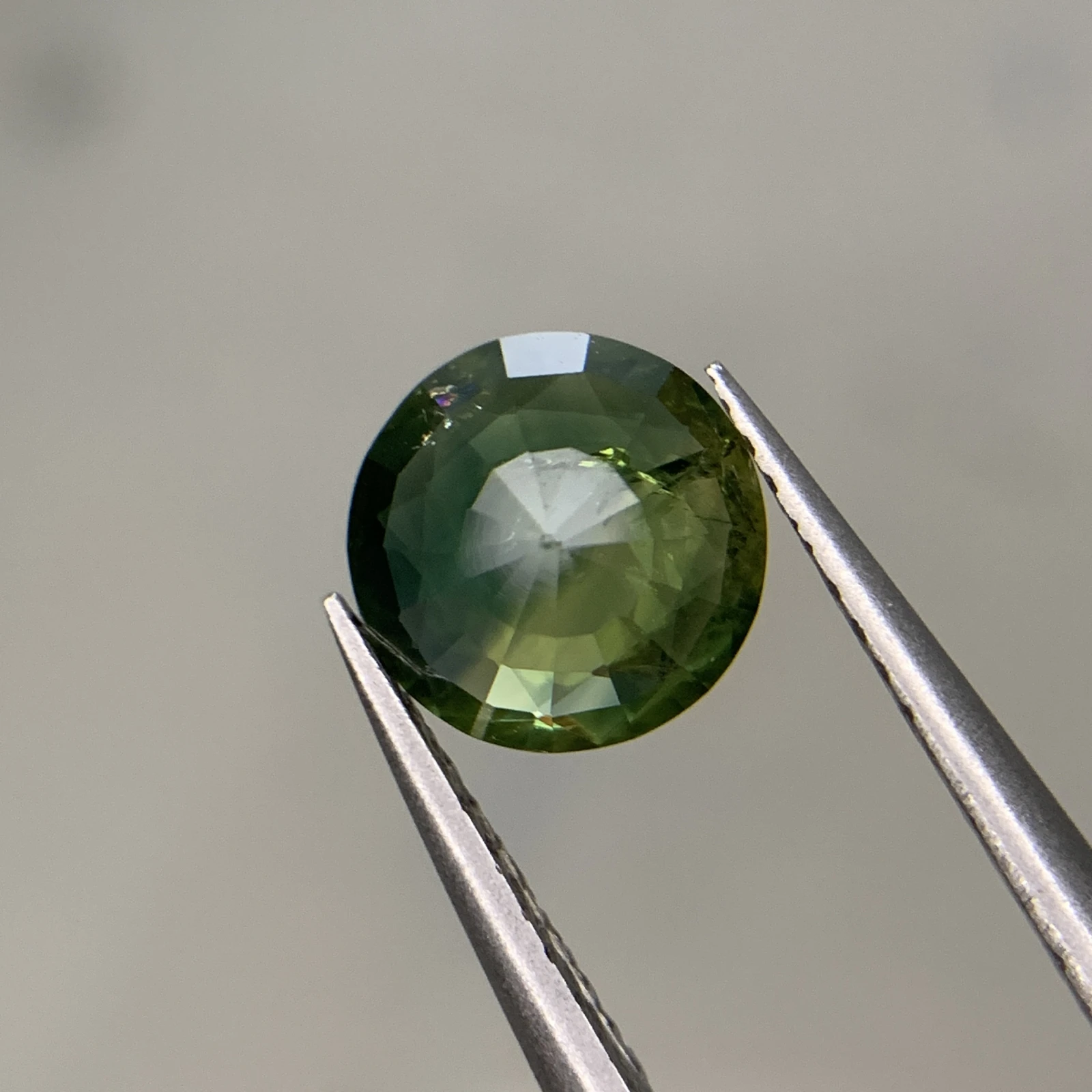 1.65ct Natural Parti Sapphire loose gemstone Round cut from Australia