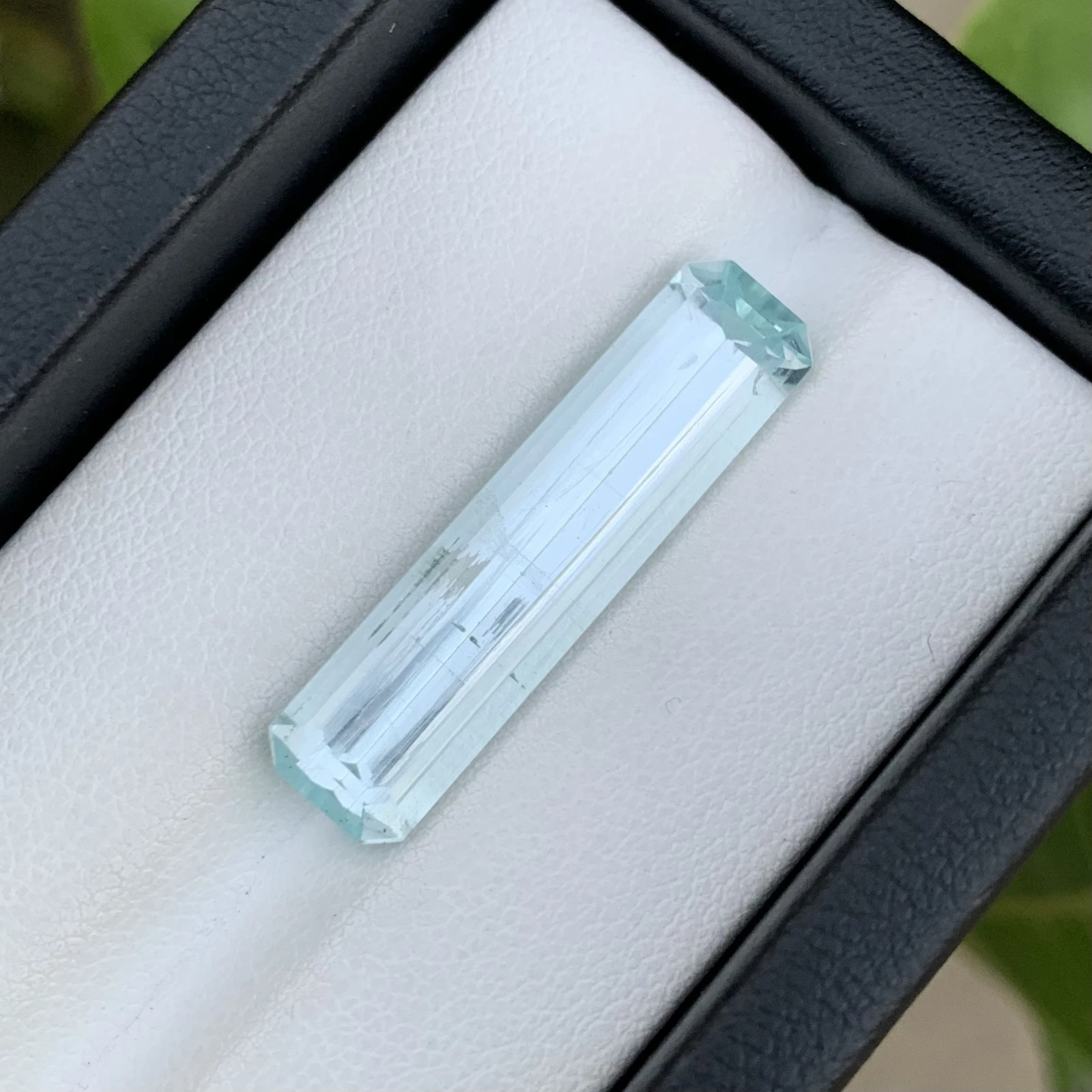 9.80ct Natural Aquamarine loose gemstone octagon shape