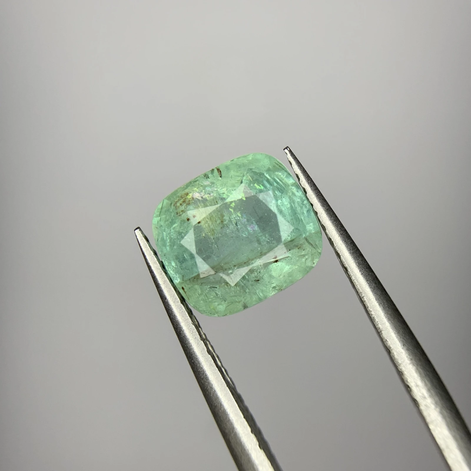 2.35ct Natural Emerald loose gemstone cushion cut from Chitral Pakistan