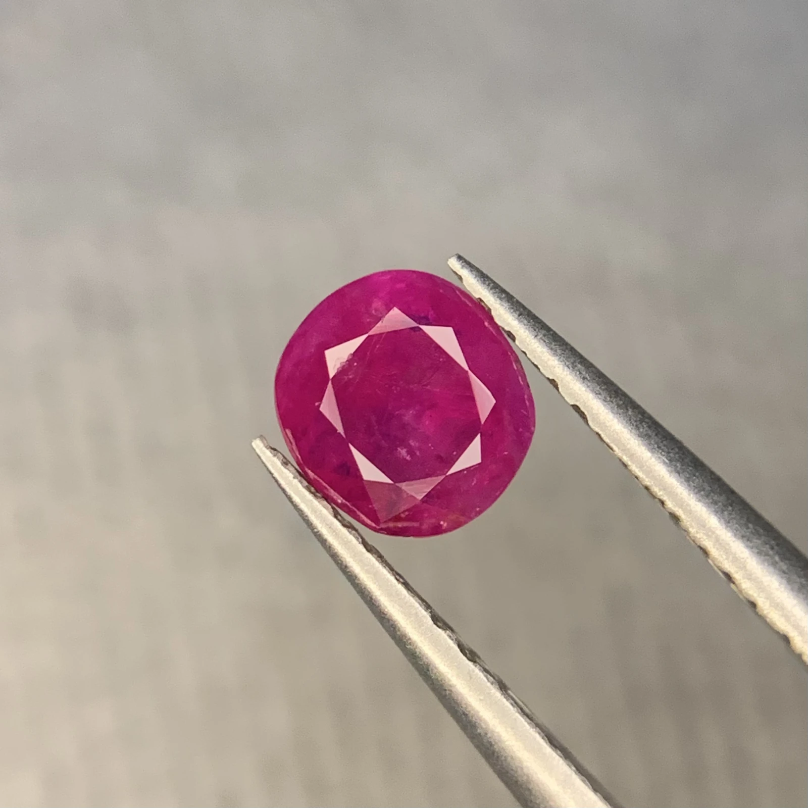 0.95ct Natural Ruby loose gemstone oval cut HGTL certified