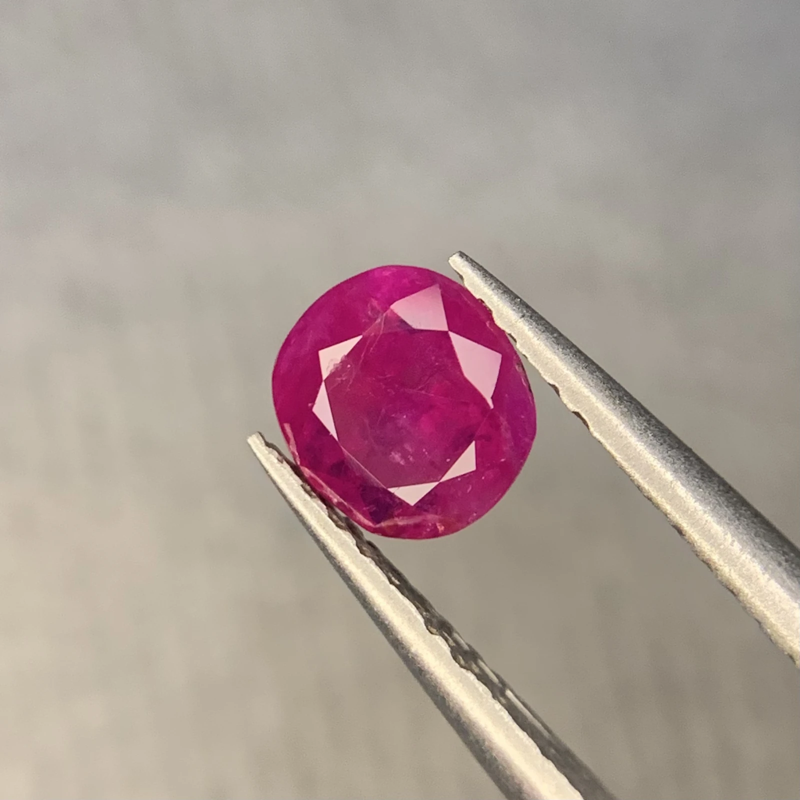 0.95ct Natural Ruby loose gemstone oval cut HGTL certified