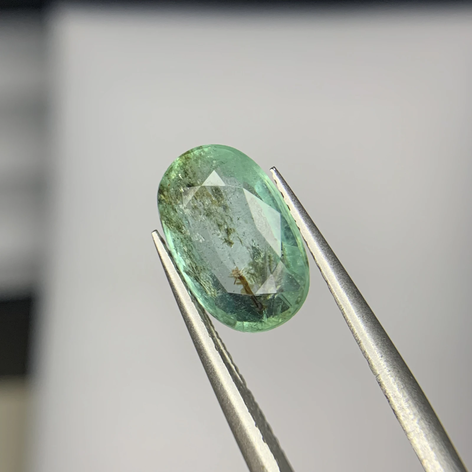3ct Natural Emerald loose gemstone oval cut from Chitral Pakistan
