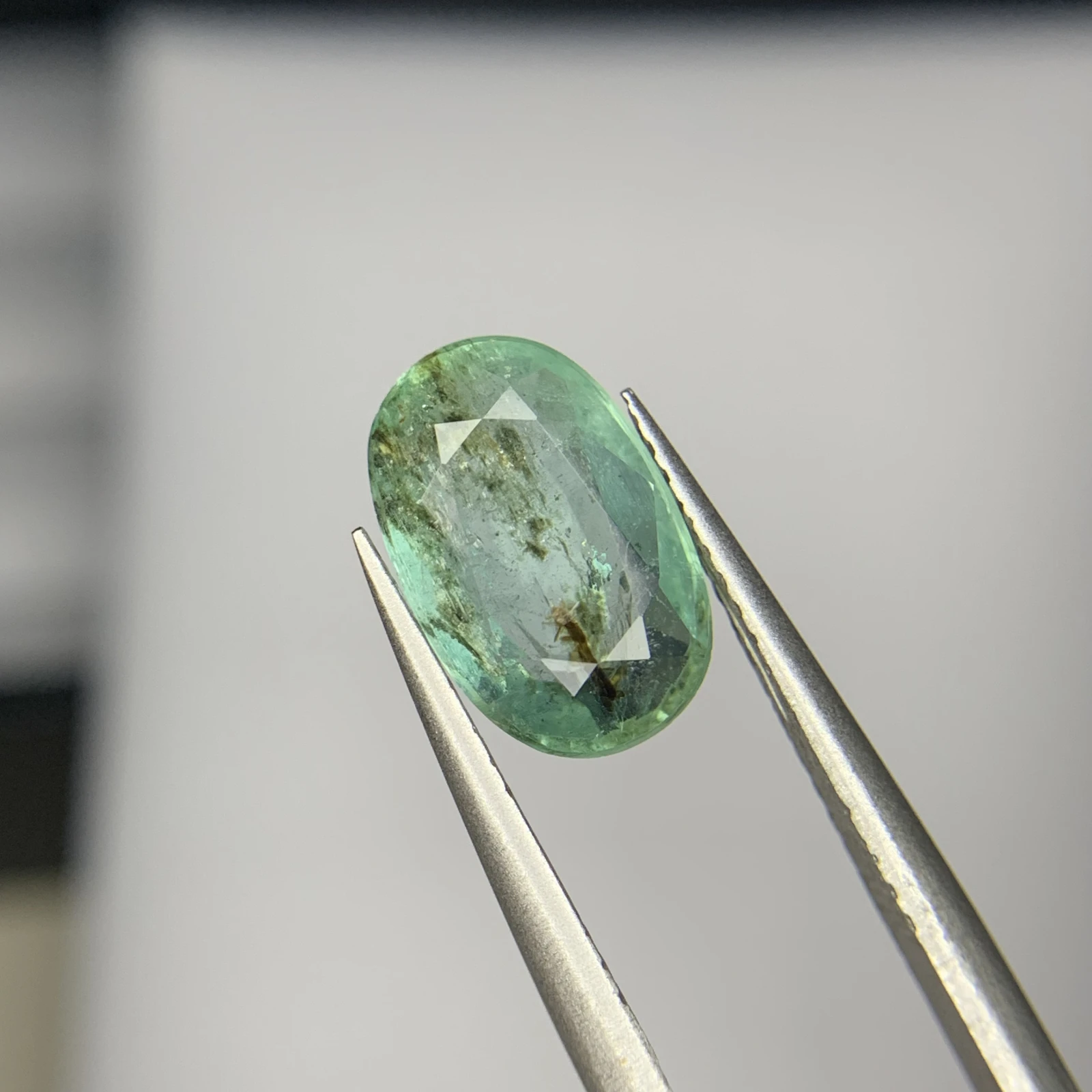 3ct Natural Emerald loose gemstone oval cut from Chitral Pakistan
