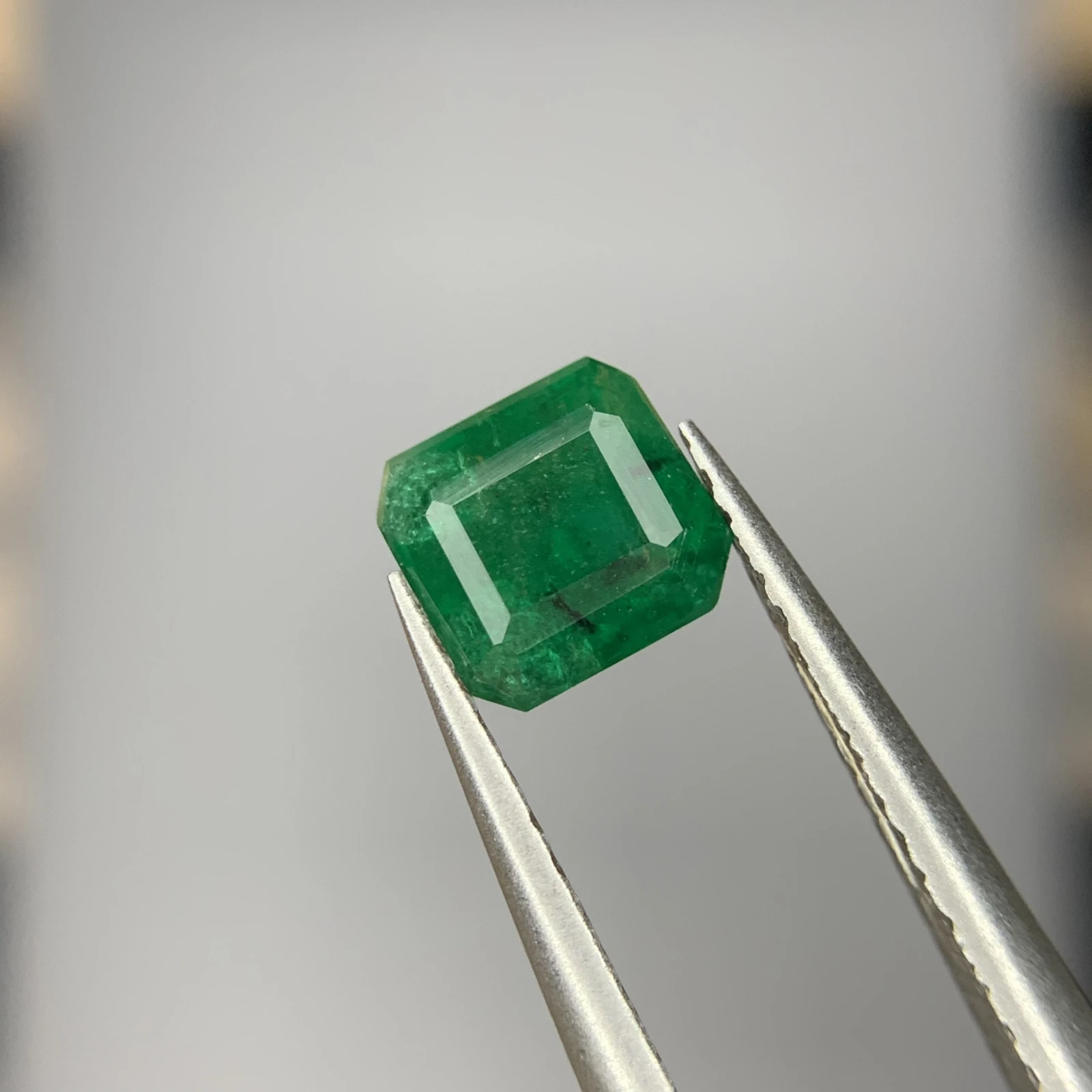 1 ct Natural Emerald loose gemstone octagon cut from Swat