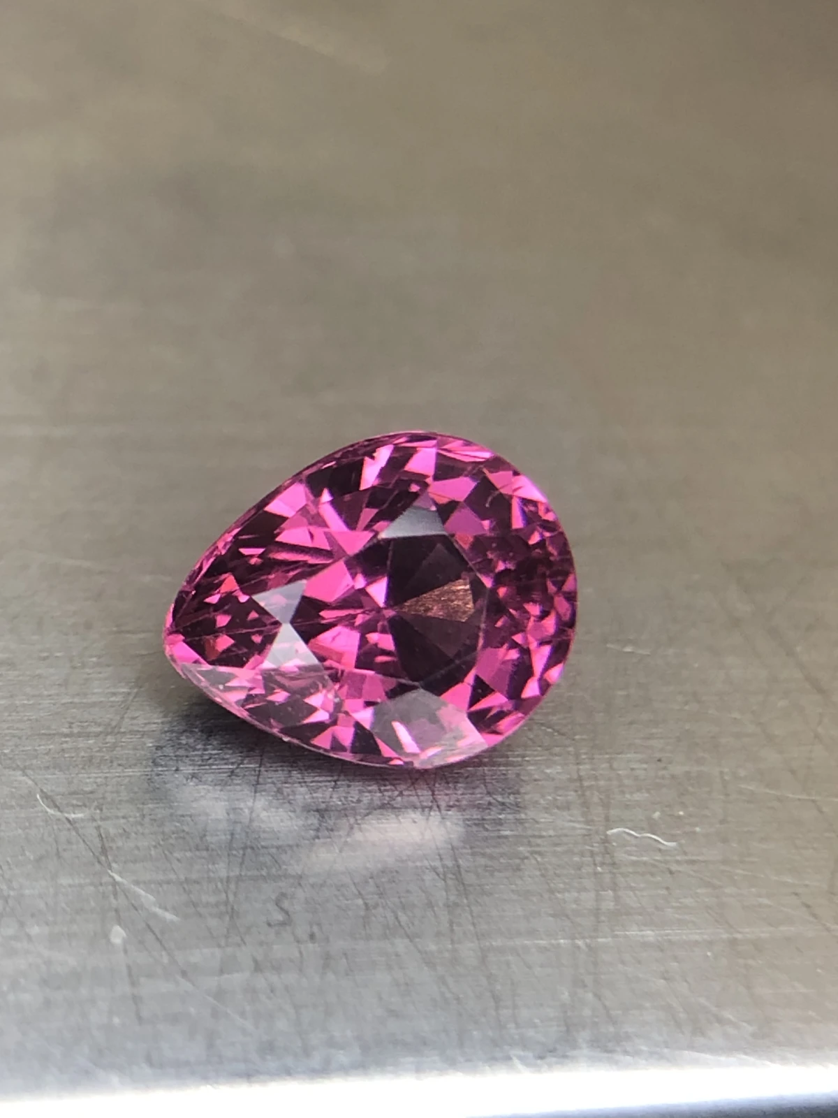 Malaya Garnet 1.8 carats in Pear Shape from Madagascar