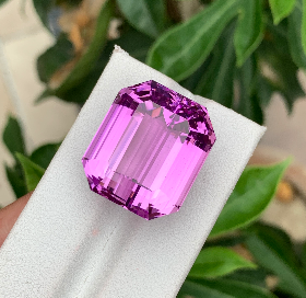 63.07 CT Natural Pinkish Purple Kunzite Octagonal Shape