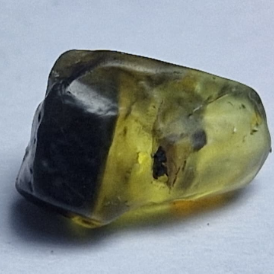 3.10 Carat Bi Color Sapphire Facet Rough from Nigeria